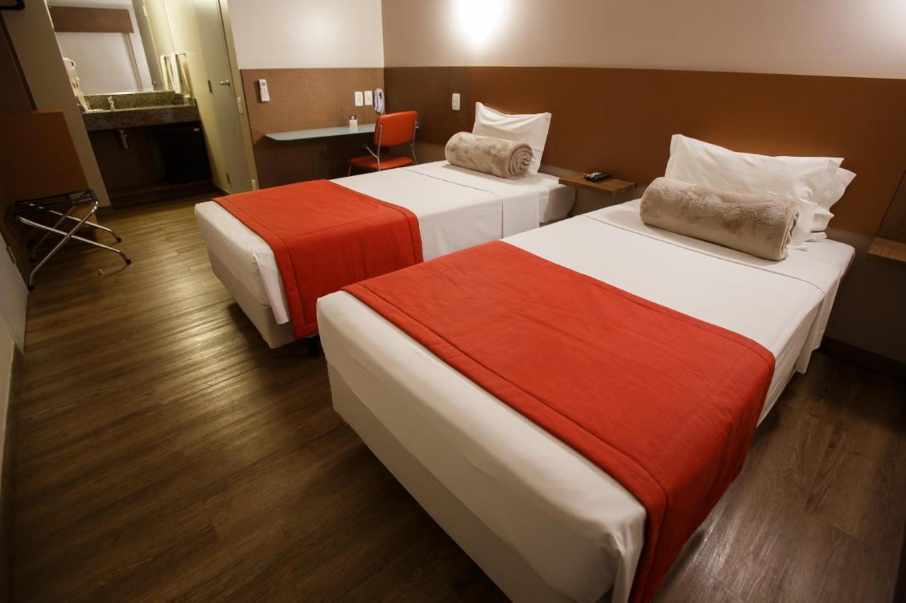 Go Inn Hotel Curitiba Eksteriør bilde